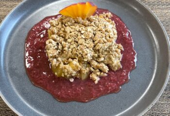 Peach crumble Delight